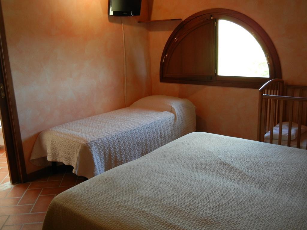 La Colombarola Agriturismo Farneto Exterior foto